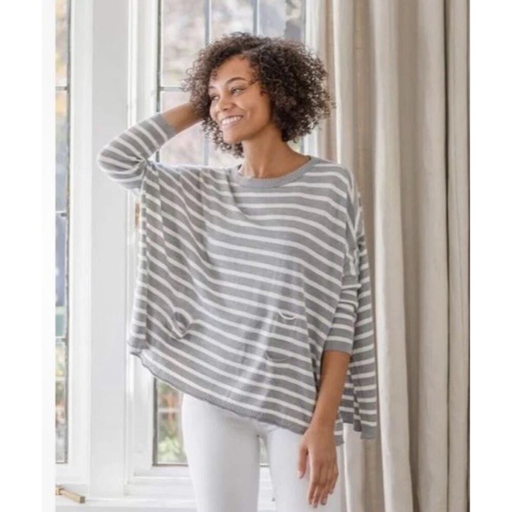 Mer Sea Catalina Boxy Lagenlook Striped Poncho Sweater OS Gray White Knit